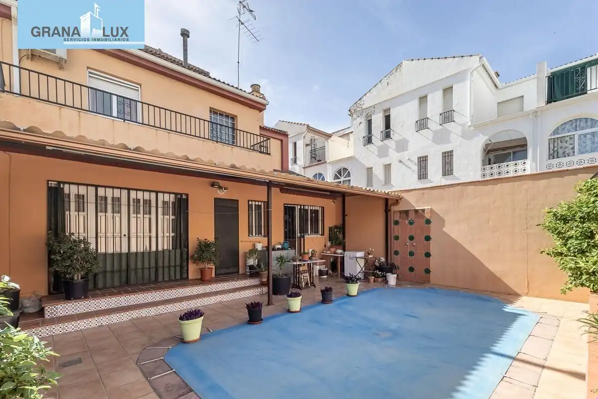 Detached house with terrace for sale in Calle SEVERO OCHOA