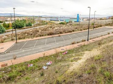 Industriegrundstück zum Verkauf in Antigua Carretera Aoiz