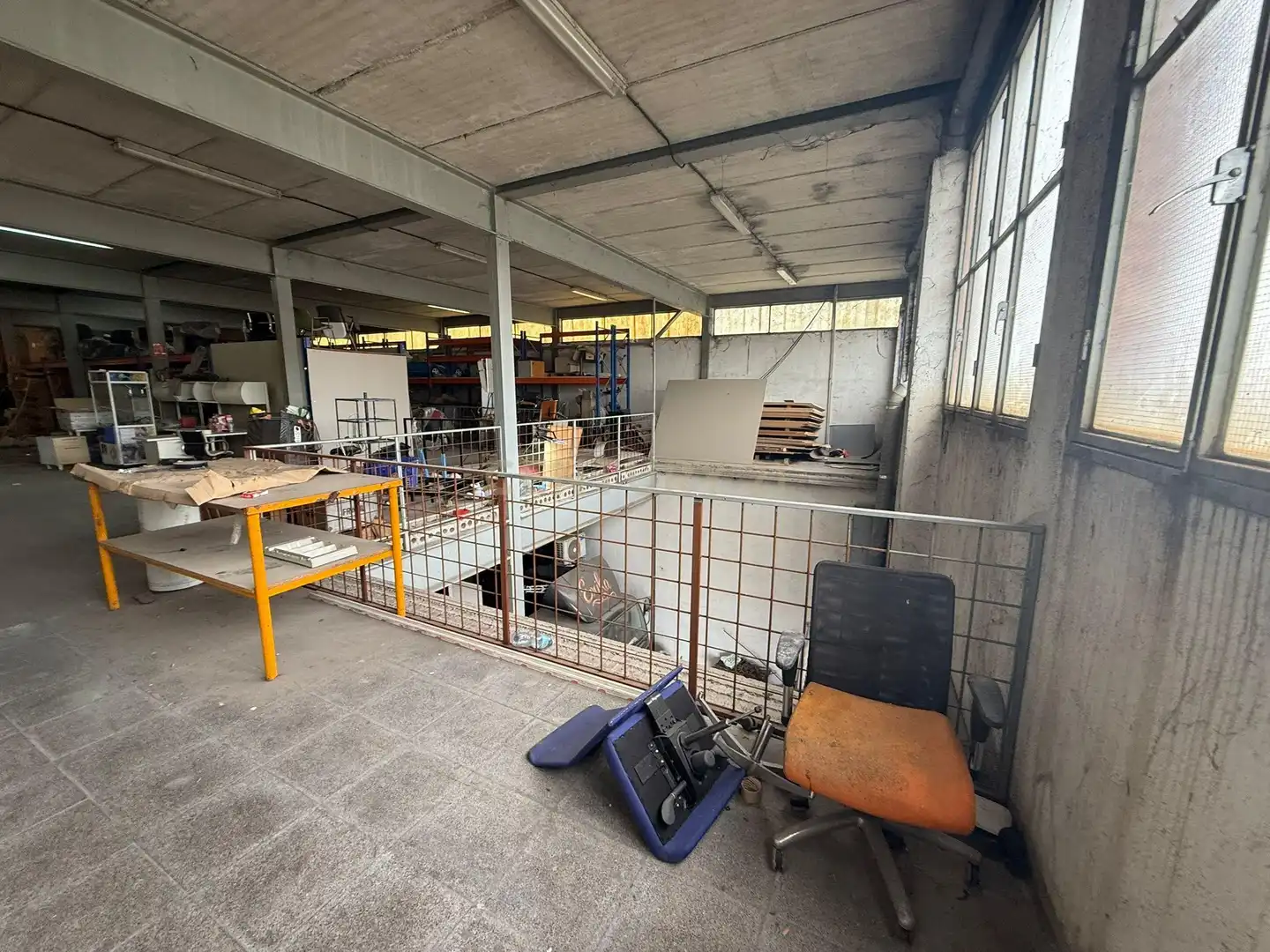 Industrial building with lift for sale in Zona Industrial, imagen 33