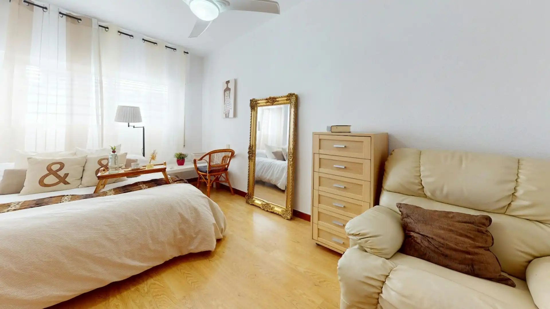 Schlafzimmer von Wohnung zur Miete in Madrid mit Klimaanlage, Heizung und Privatgarten