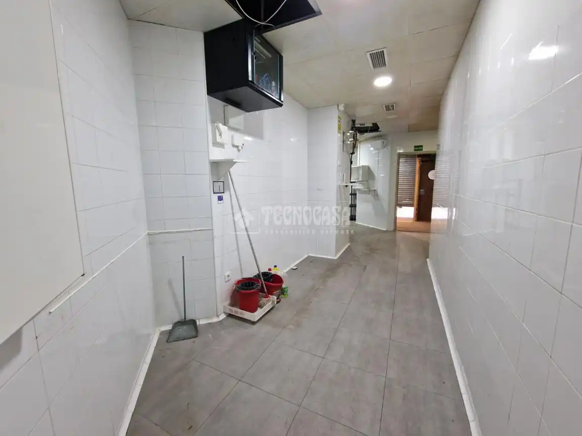 Local comercial en venda a Centro, imagen 5