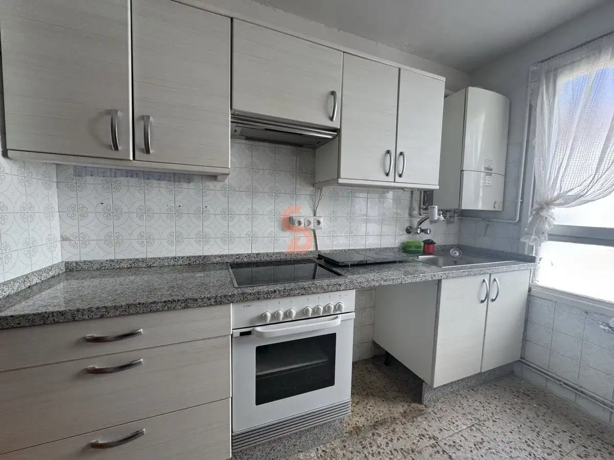 Cocina de Piso de alquiler en Valladolid con Calefacción