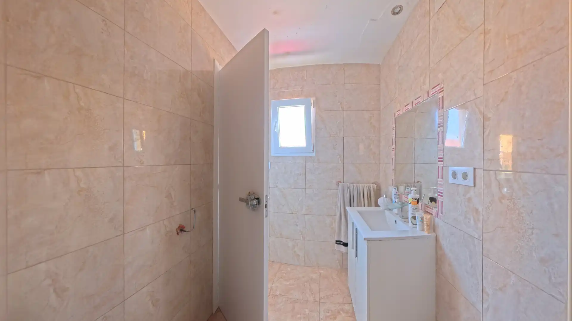 Baño de Casa adosada en venta en Sueca con Aire acondicionado, Calefacción y Terraza