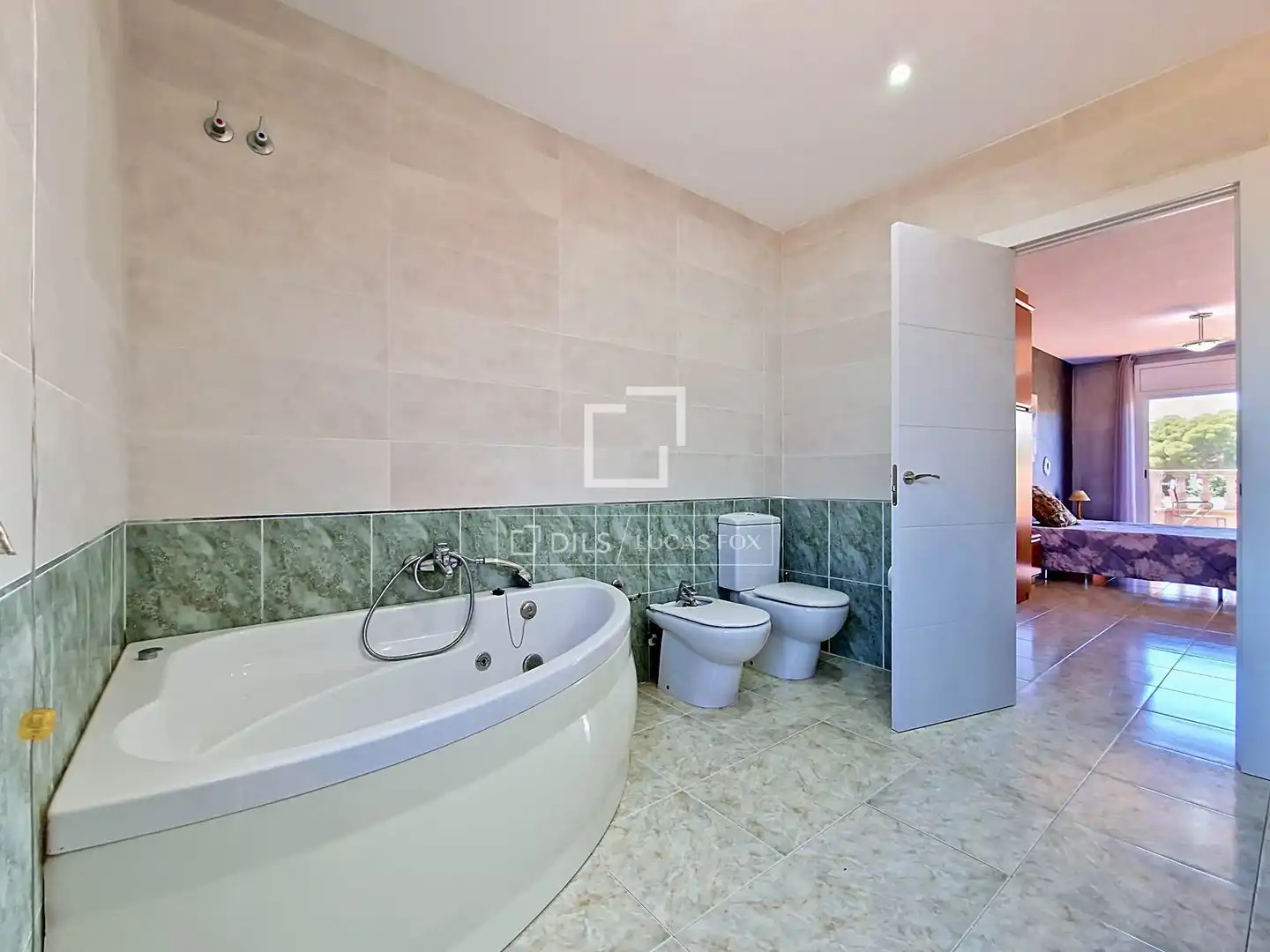Baño de Casa o chalet de alquiler en Cunit con Aire acondicionado, Calefacción y Jardín privado