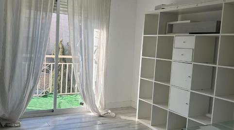 Foto 2 de Piso en venta en Hospital,  Jaén Capital