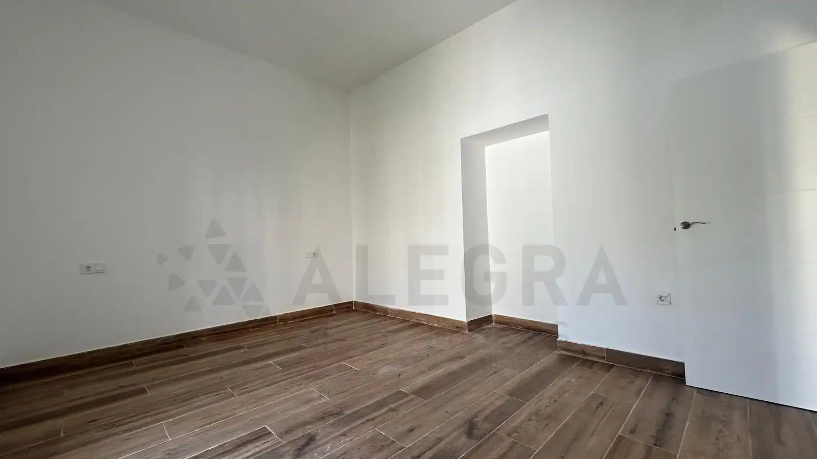 Piso en venta en Jerez de la Frontera con Balcón
