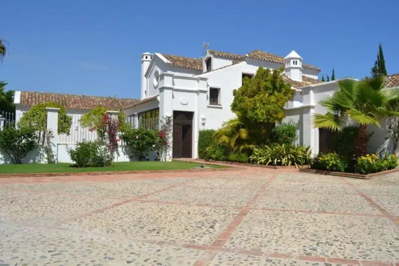 Adossat en venda a San Pedro de Alcántara