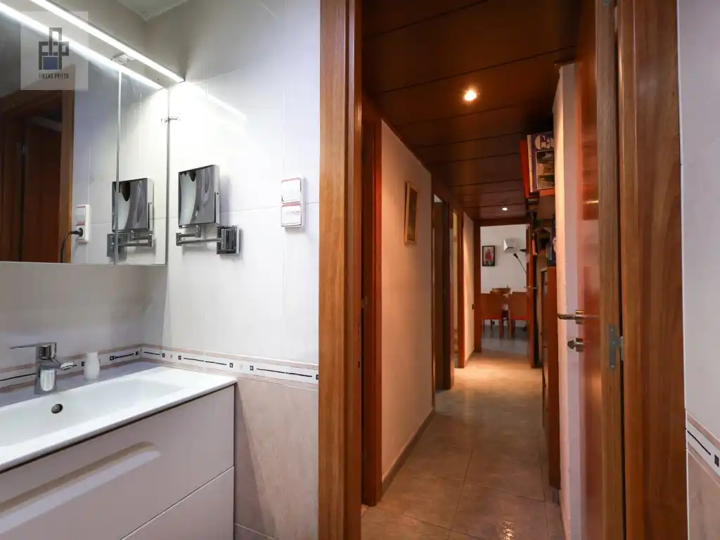 Flat for sale in Cornellà de Llobregat