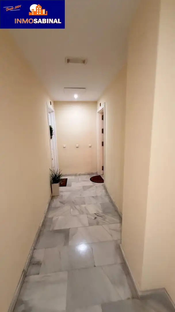 Piso en venta en Roquetas de Mar con Aire acondicionado