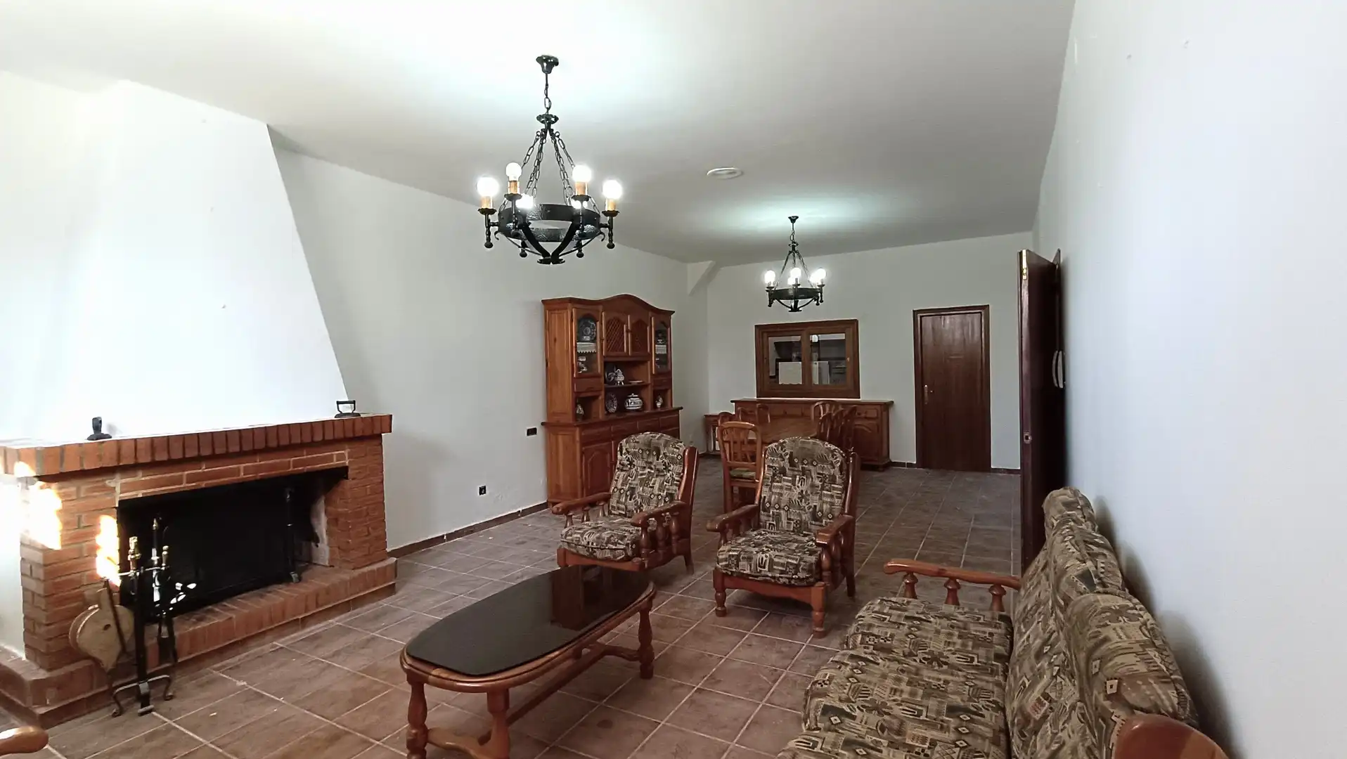 Sala d'estar de Casa o xalet en venda en Guadalupe amb Jardí privat i Terrassa