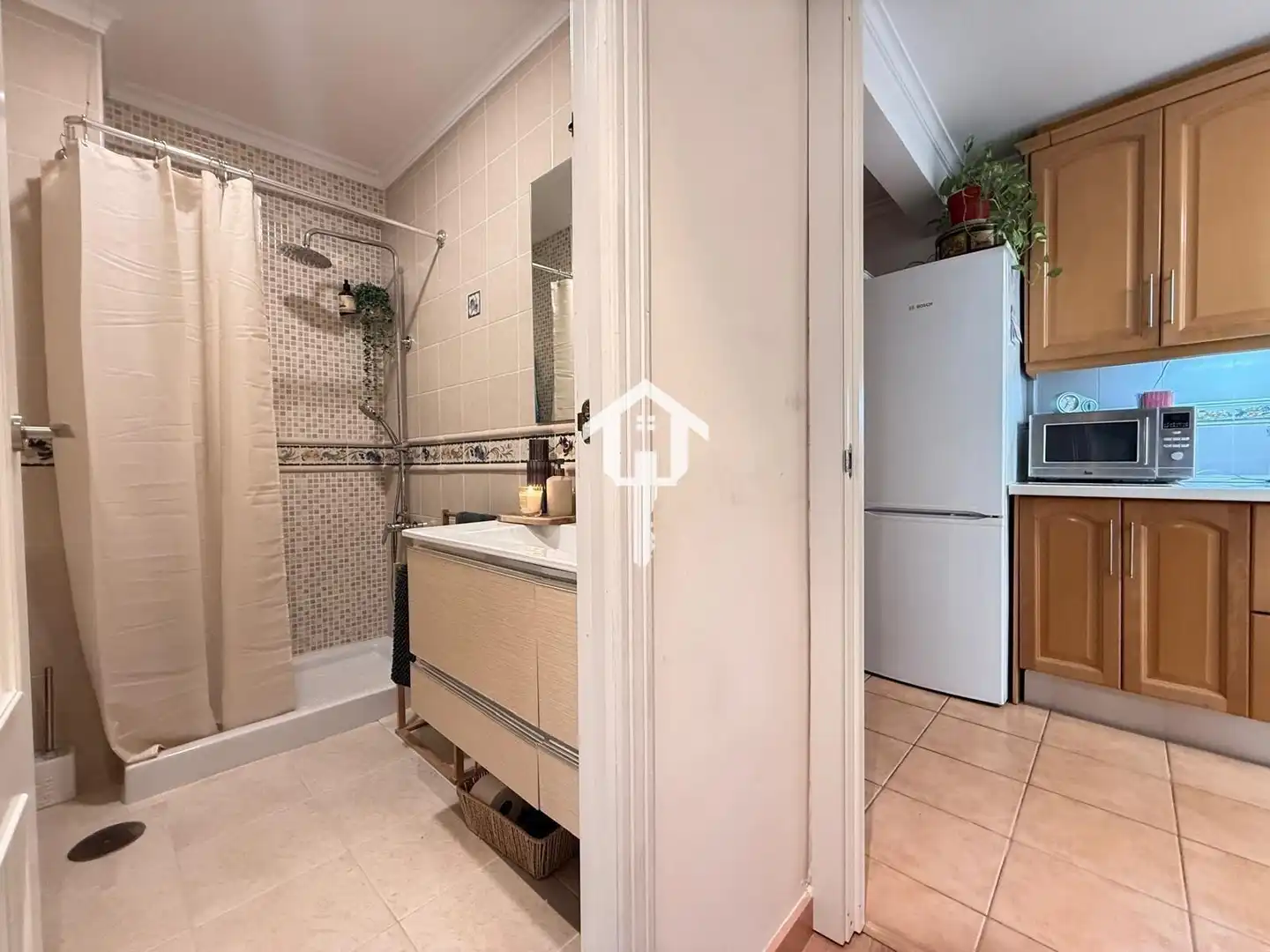 Bathroom of Flat for sale in Alicante / Alacant  with Air Conditioner, Storage room and Furnished