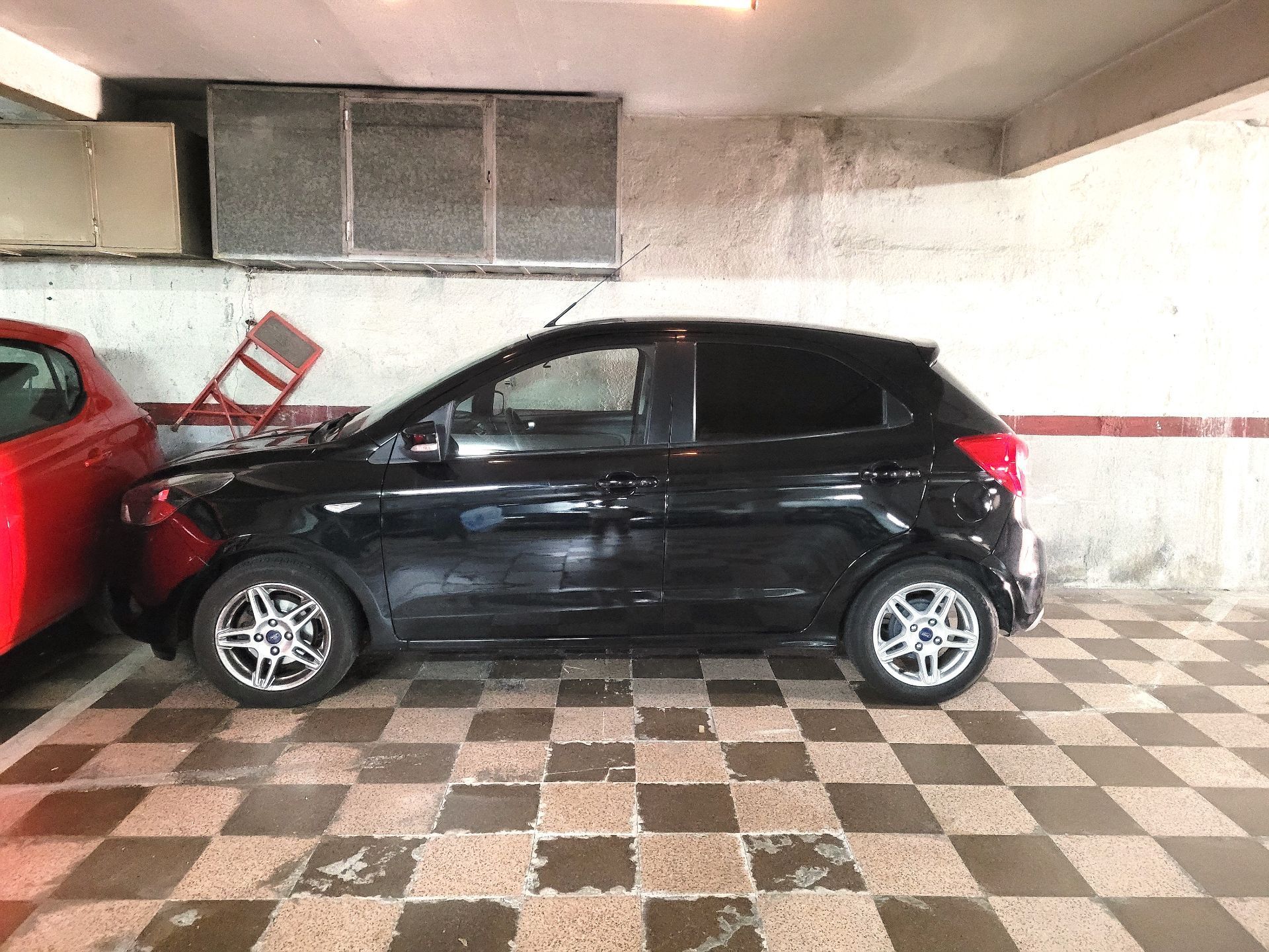 Exterior view of Garage for sale in  Barcelona Capital