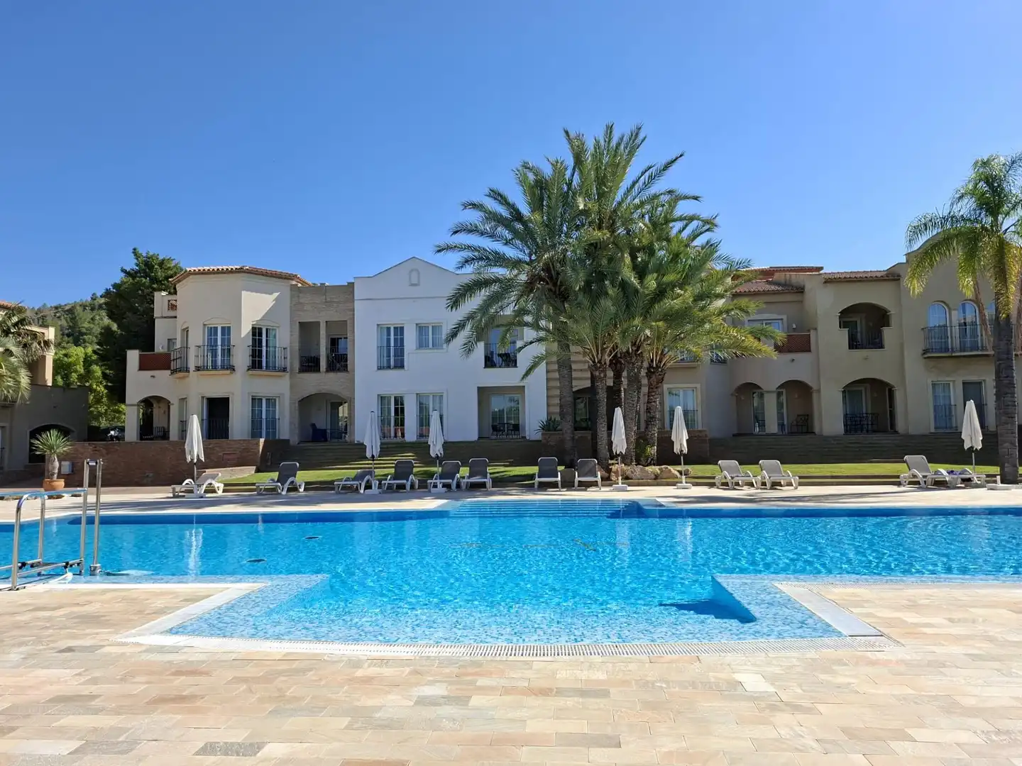 Swimming pool of Ground floor for sale in Dénia