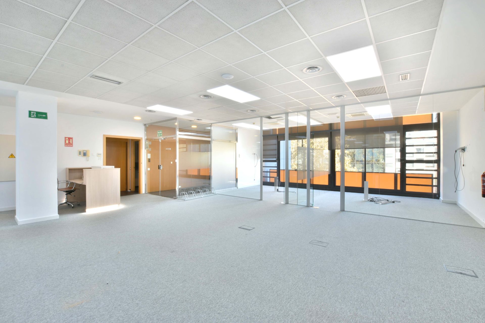 Office to rent in  Barcelona Capital  with Air Conditioner and Heating