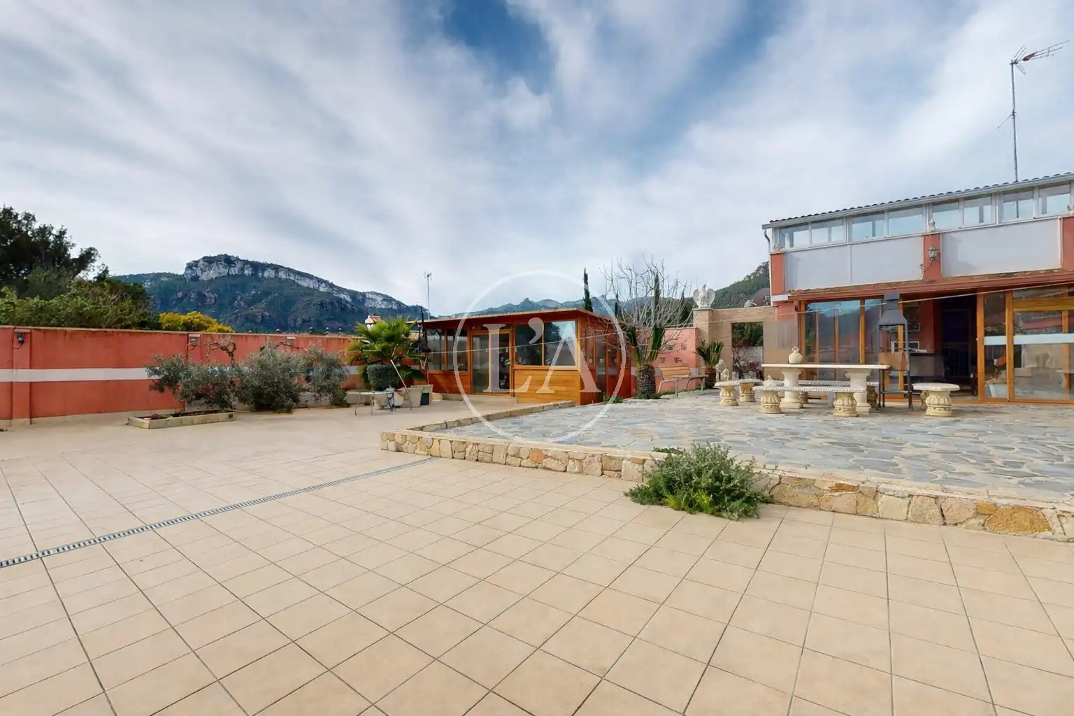 Terrassa de Casa o xalet en venda en Vilanova d'Escornalbou amb Calefacció, Jardí privat i Terrassa