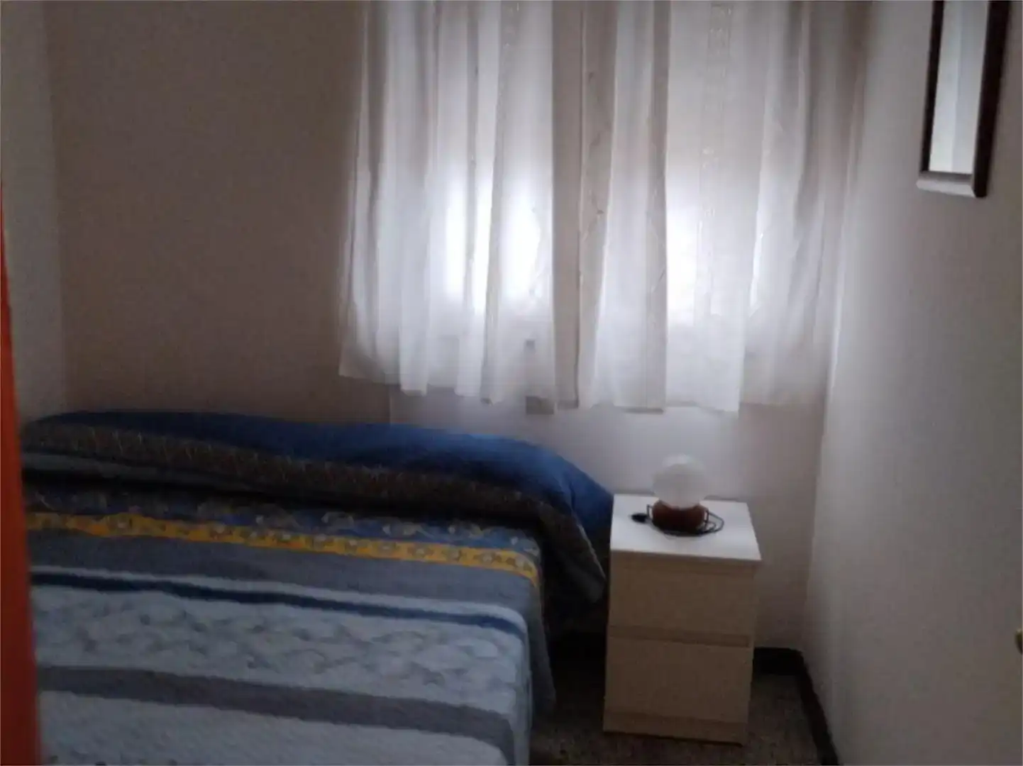 Habitación de Apartamento de alquiler en Vegadeo con Amueblado