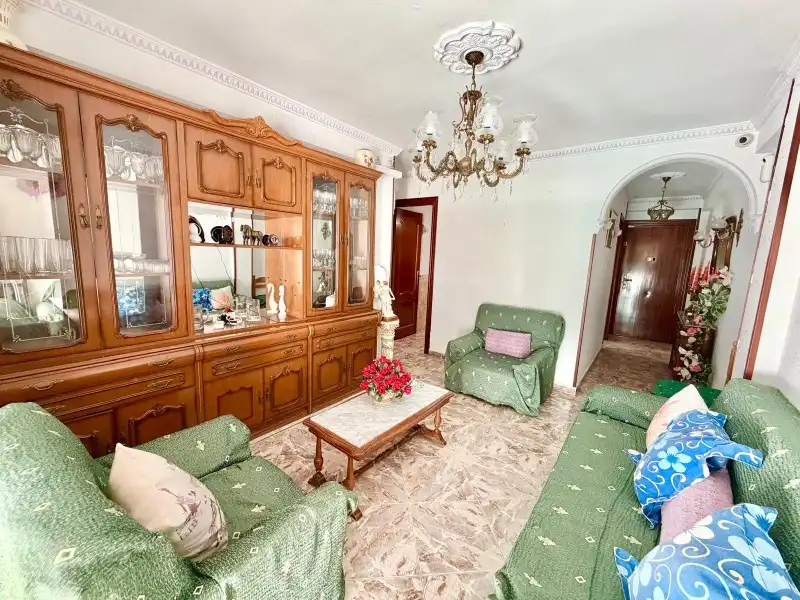 Sala d'estar de Pis en venda en Málaga amb Aire condicionat, Terrassa i Moblat