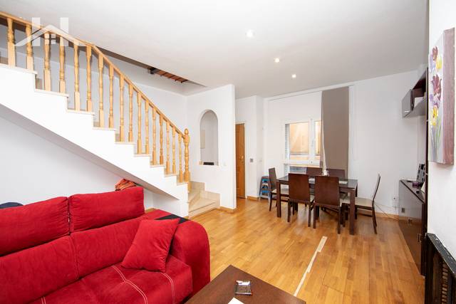 Casa adosada en Venta en San Martín de Valdeiglesias
