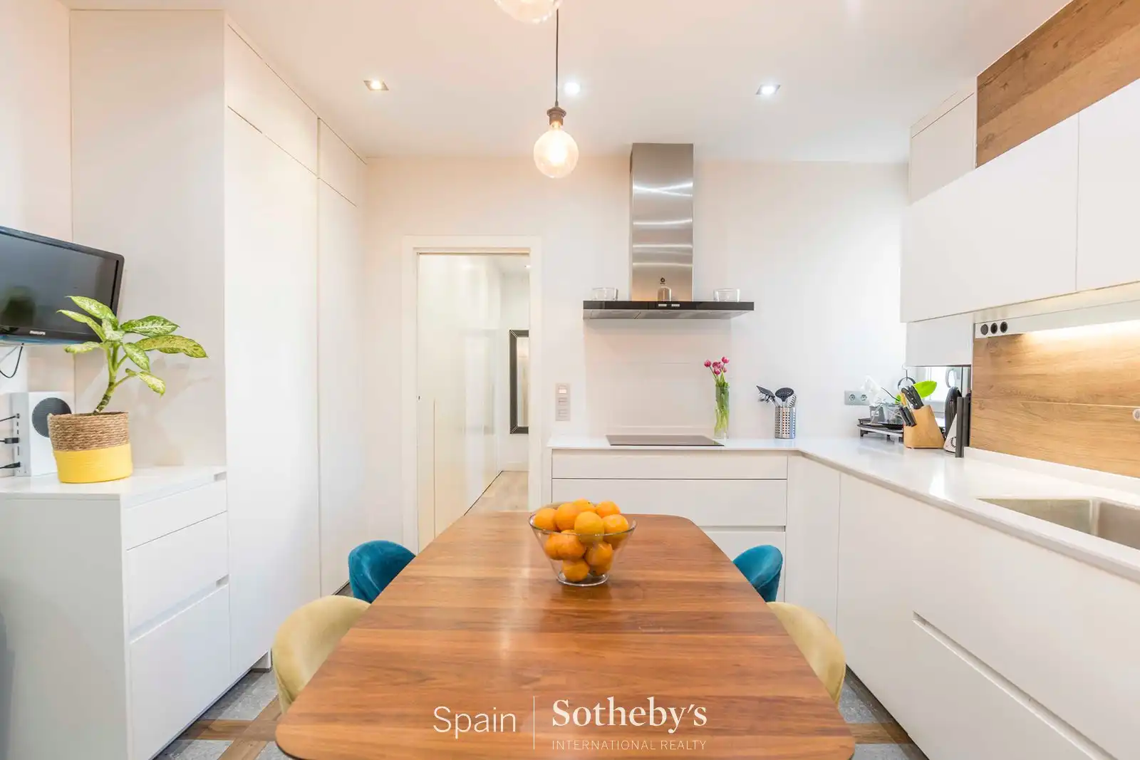 Cuina de Apartament en venda en Madrid amb Aire condicionat, Calefacció i Terrassa