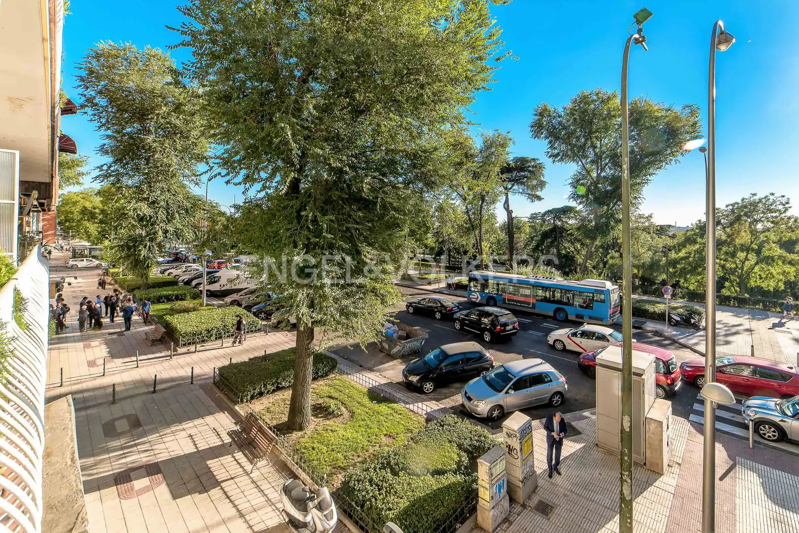 Vista exterior de Piso de alquiler en Madrid con Aire acondicionado, Calefacción y Parquet