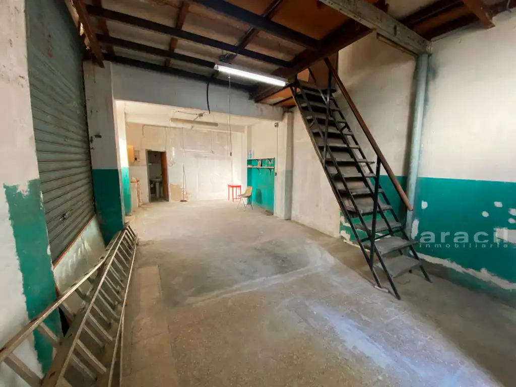 Nave industrial en venta en Alcoy / Alcoi