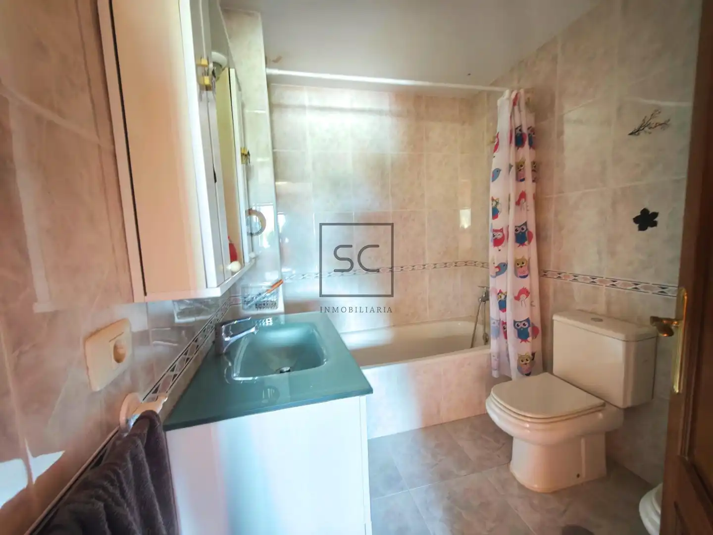 Baño de Piso en venta en Narón con Calefacción, Parquet y Trastero