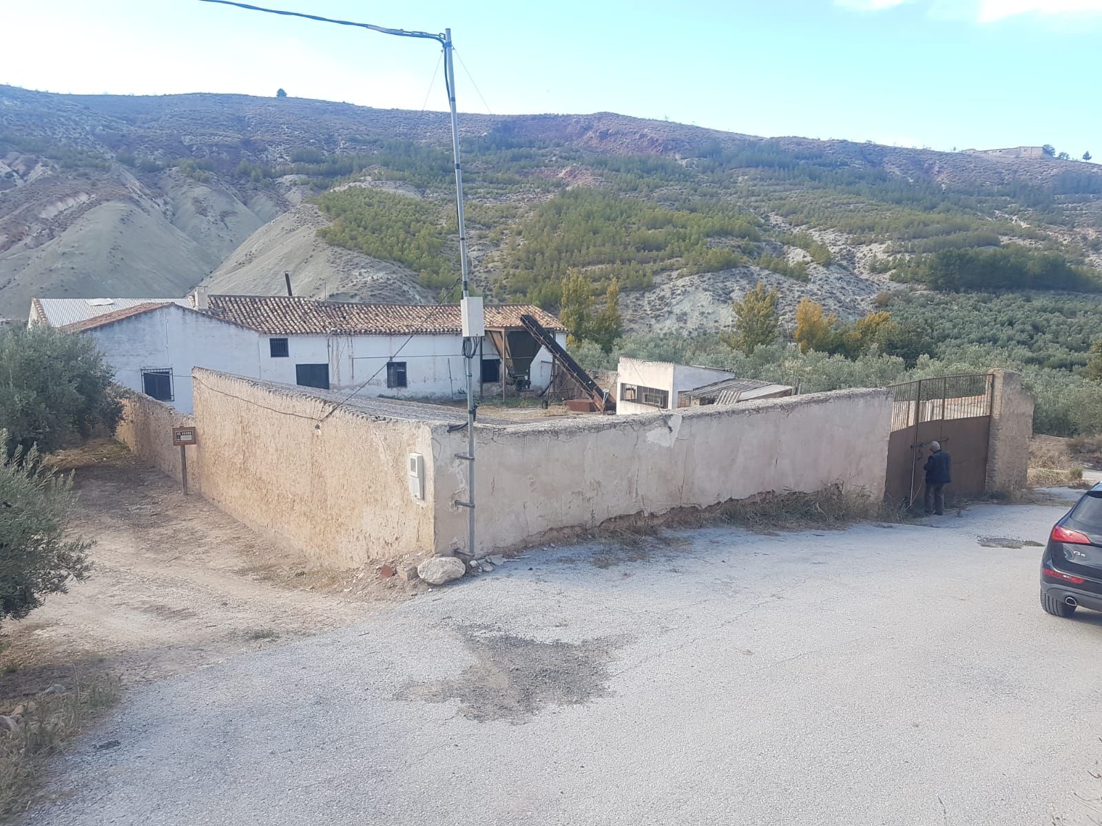 Exterior view of Industrial buildings for sale in Hinojares