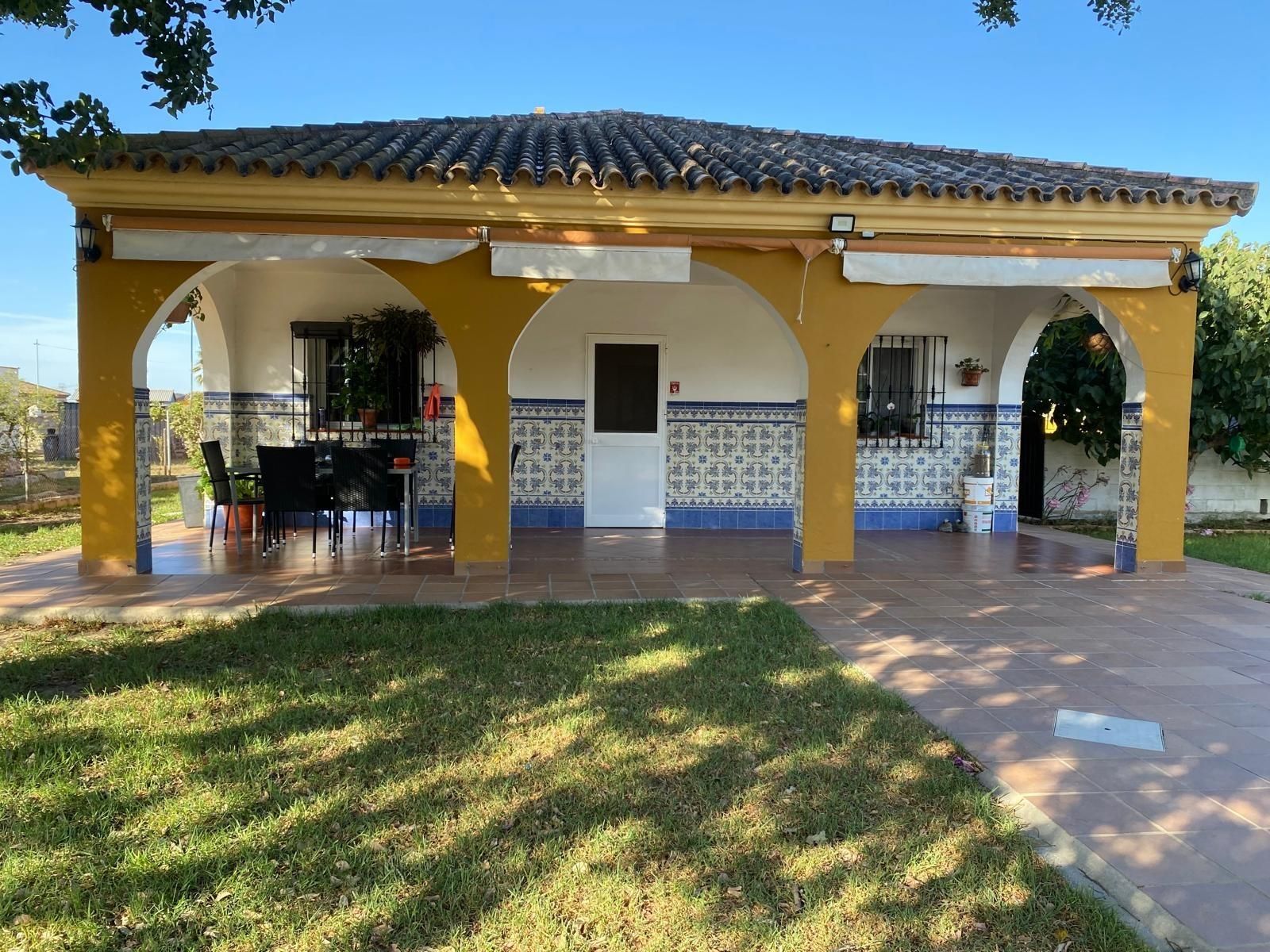 Jardín de Casa o chalet en venta en Chiclana de la Frontera con Aire acondicionado, Trastero y Piscina