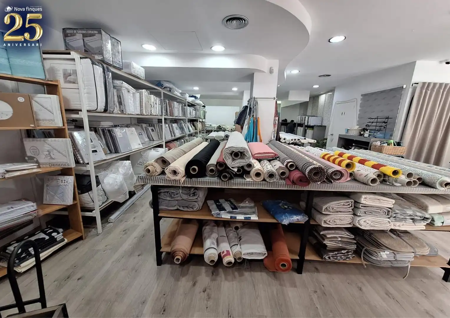 Business premises for sale in Poble