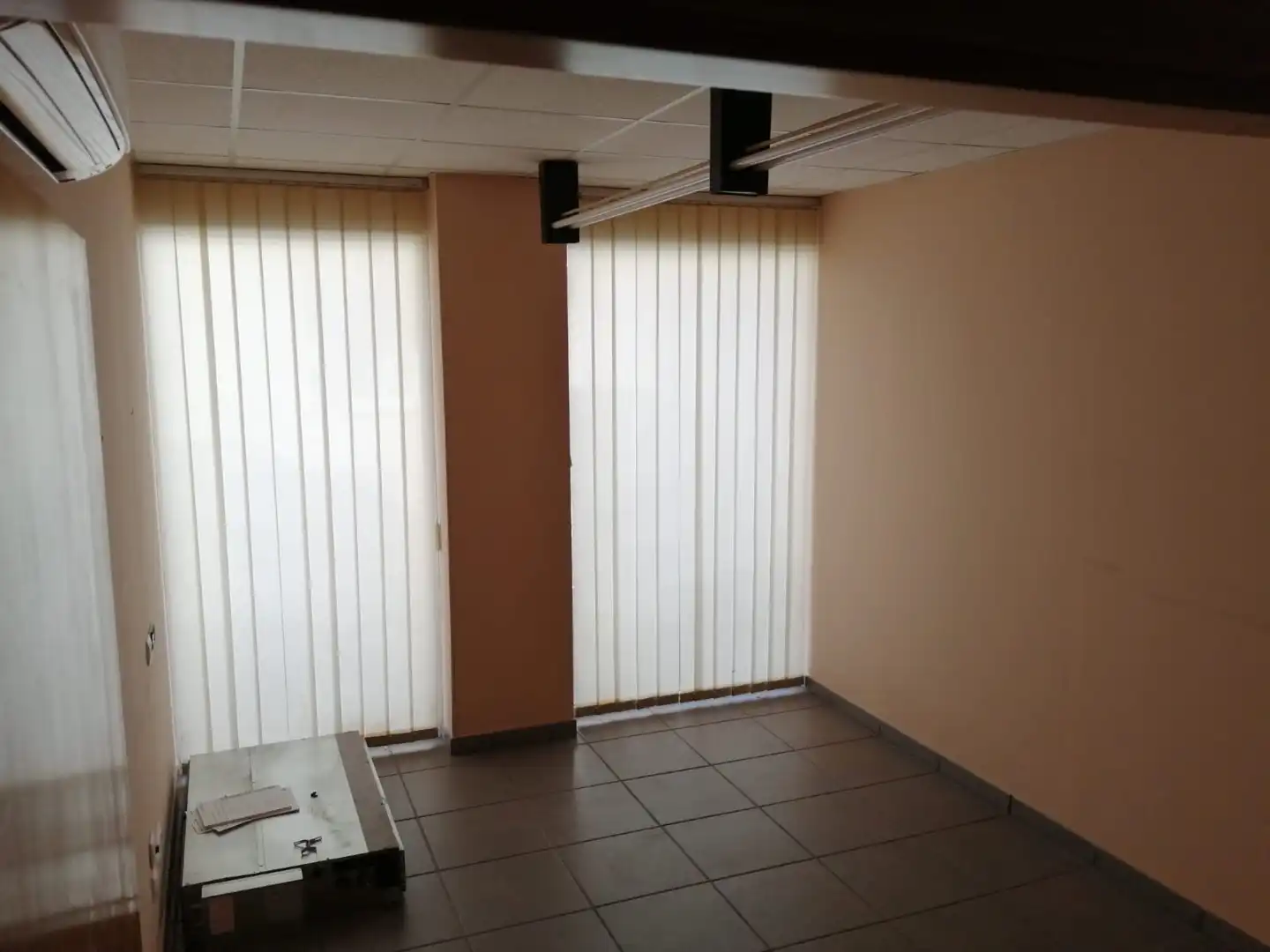 Business premises to rent in Puig rom 122, imagen 15
