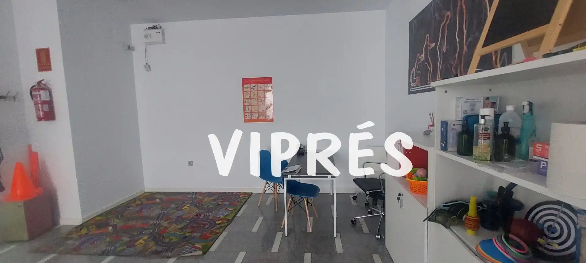 Office for sale in Mérida  with Air Conditioner