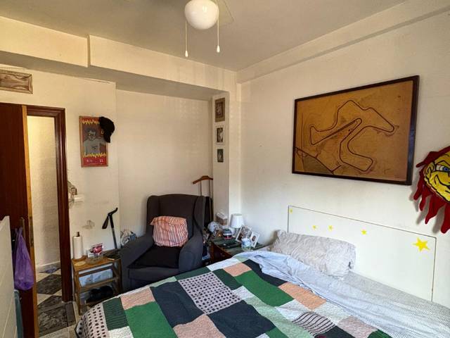 Propiedad en Jerez de la Frontera con 3 habitaciones, 1 baño y 82m²