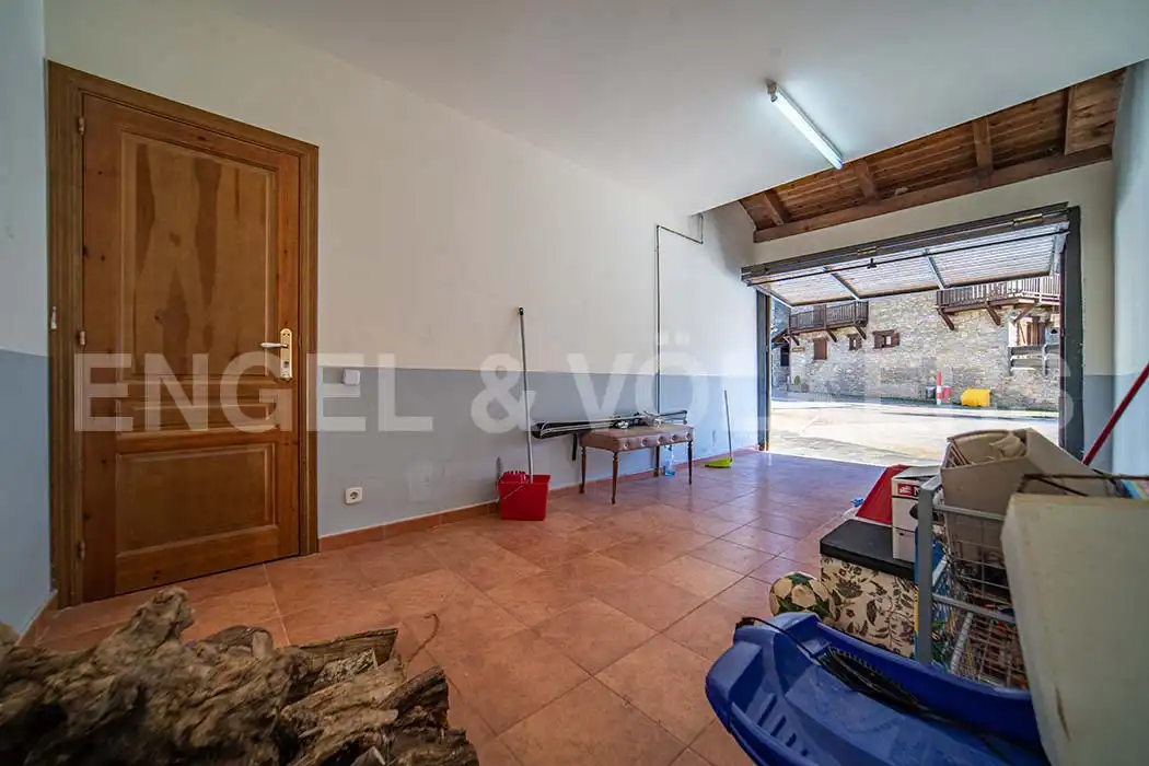 Casa adosada en venda en Naut Aran amb Calefacció, Moblat i Forn