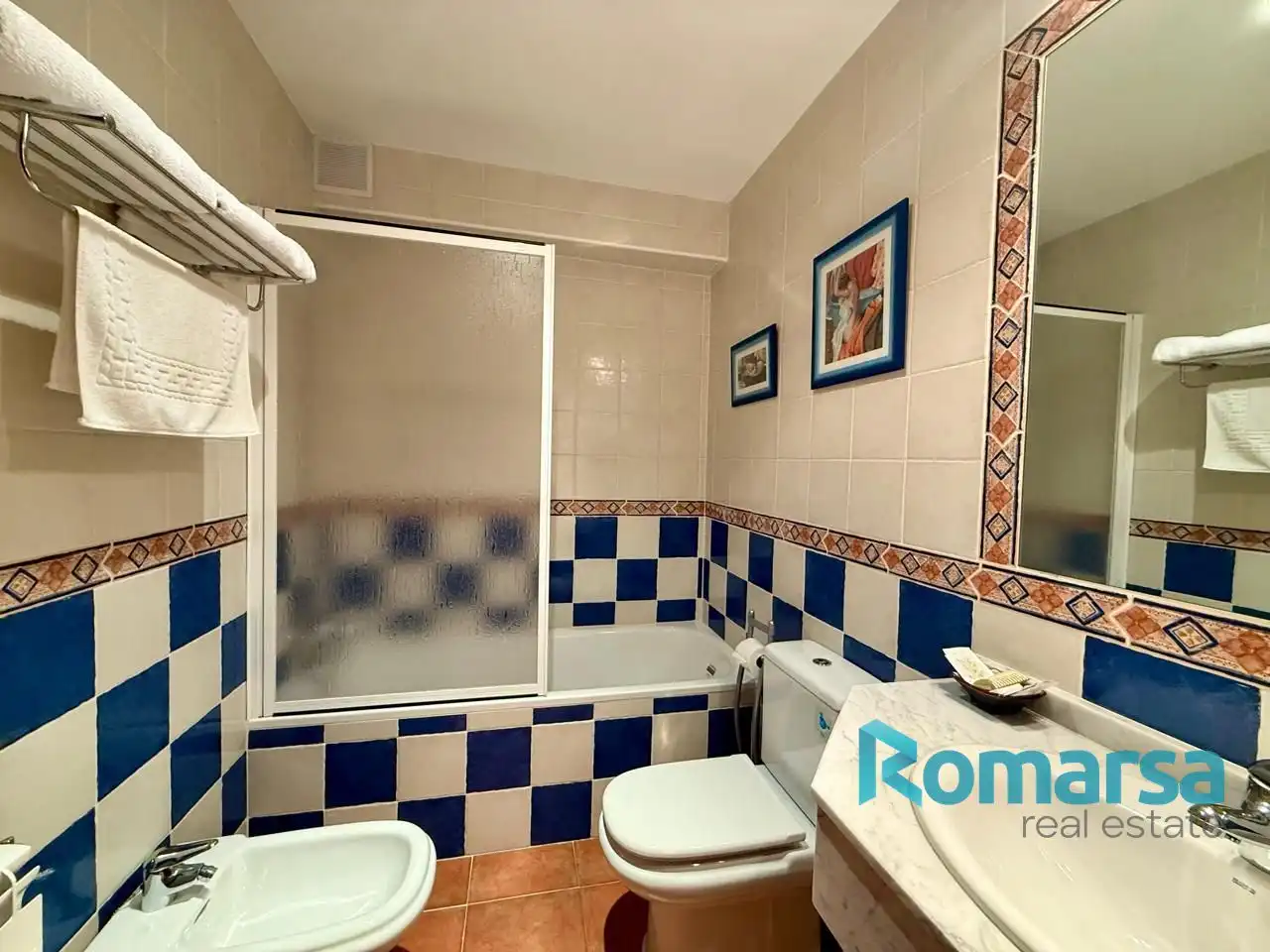 Bathroom of Houses for sale in Bohoyo  with Heating, Parquet flooring and Furnished
