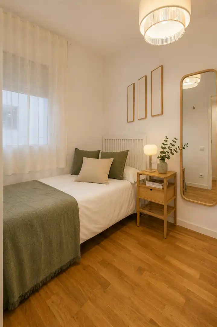 Bedroom of Flat for rent in Barcelona  with Air Conditioner, Heating and Furnished