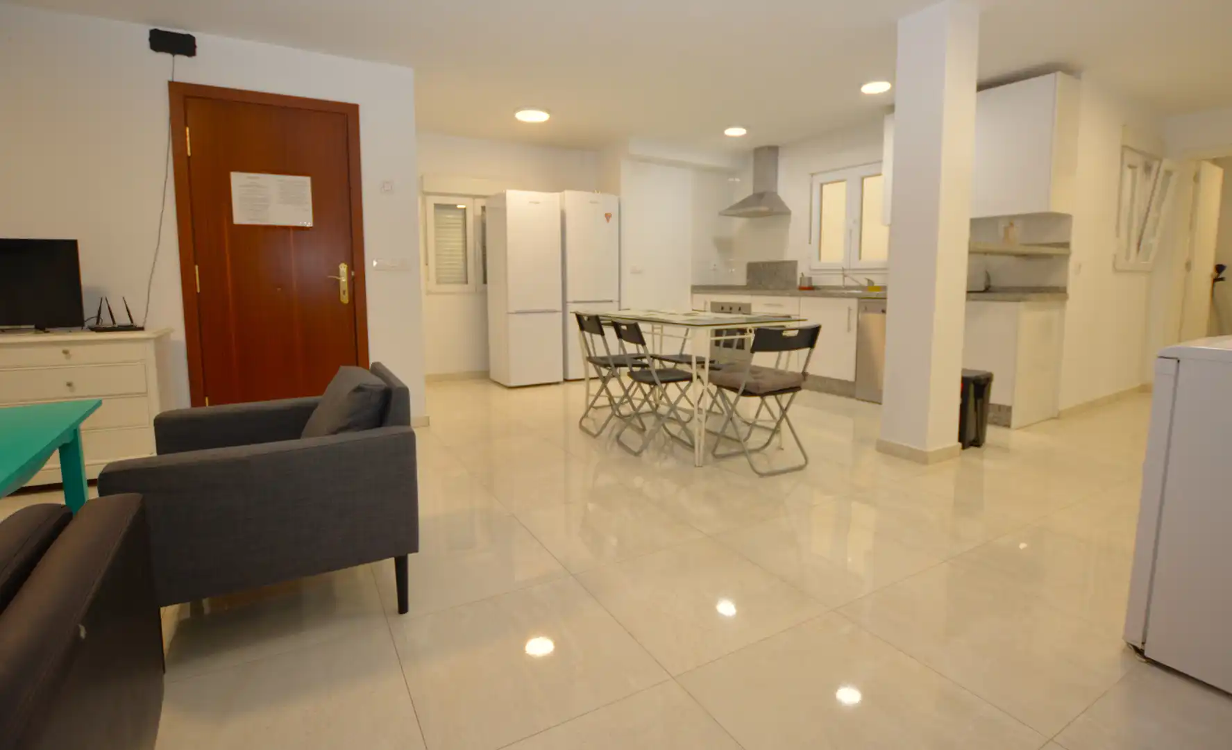 Kitchen of Buildings for sale in Sevilla