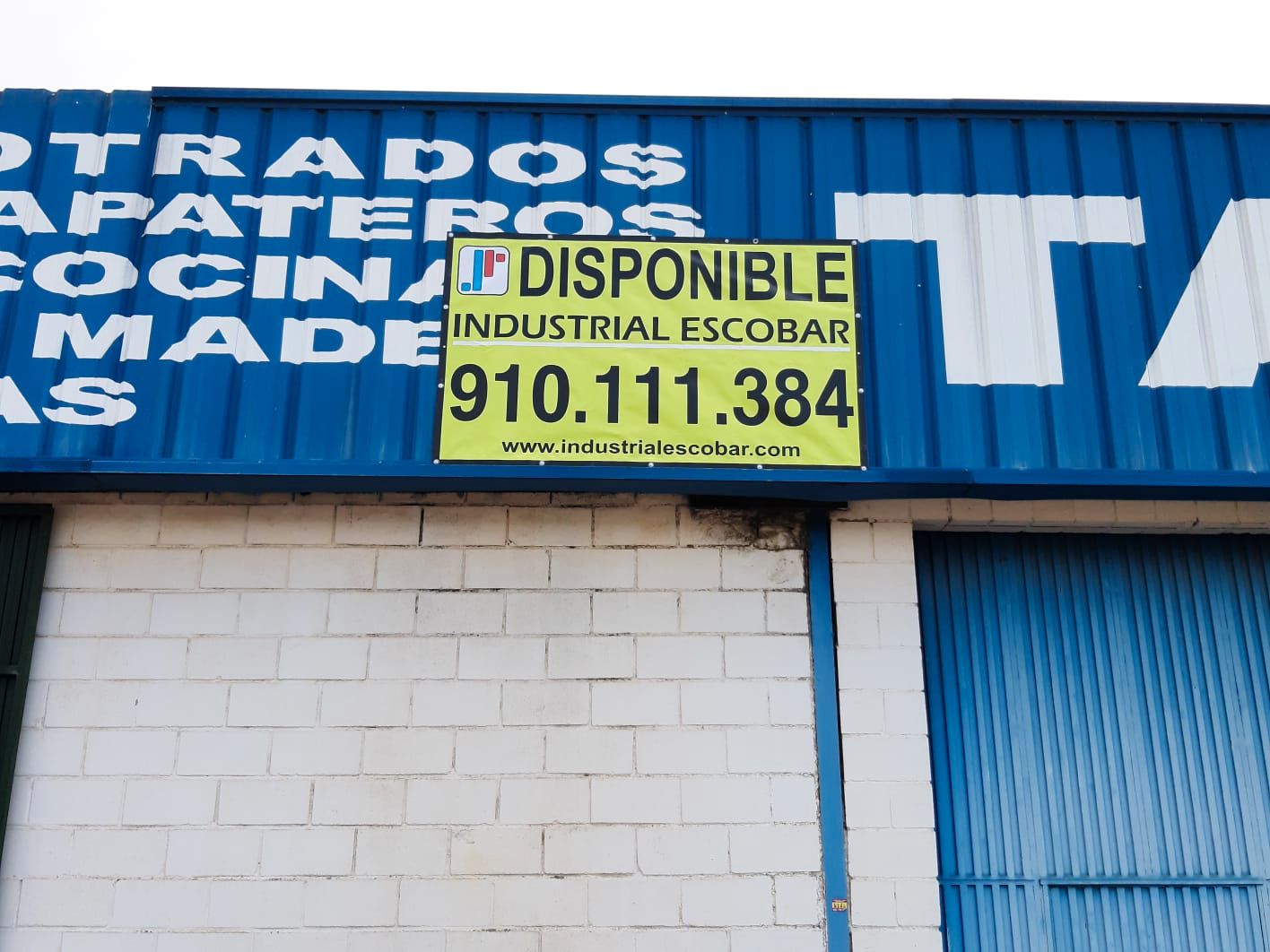 Vista exterior de Nave industrial en venta en Arganda del Rey