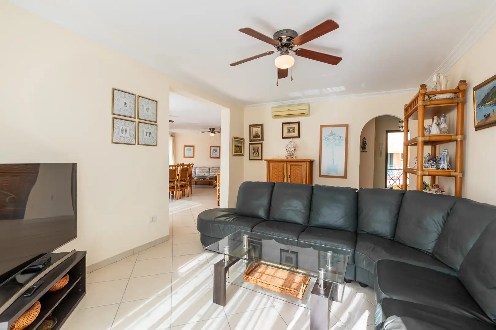 Penthouse with terrace for sale in Los Cristianos, imagen 3