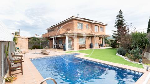 Photo 2 of Single-family semi-detached for sale in Carrer Magnòlies, Les Fonts, Barcelona