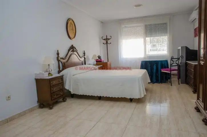 Villa zum Verkauf in Calle PRENDIMIENTO, imagen 9