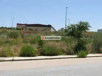 Fabrik Grundstücke zum Verkauf in Láchar