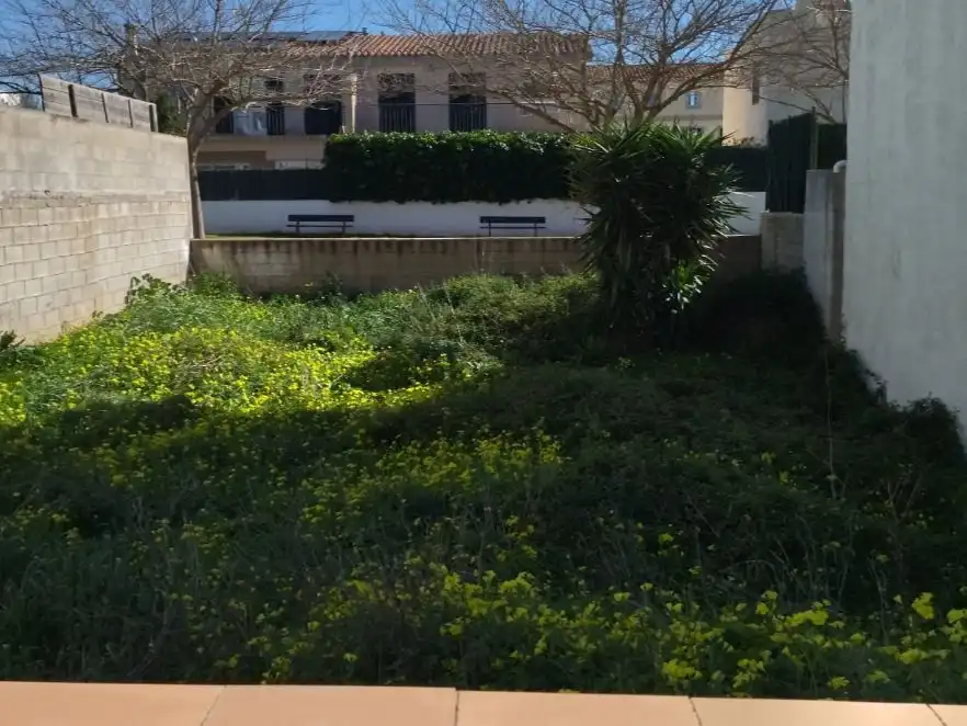 Wohnbaugrundstück zum Verkauf in Calle de Josep Mascaró Pasarius 18