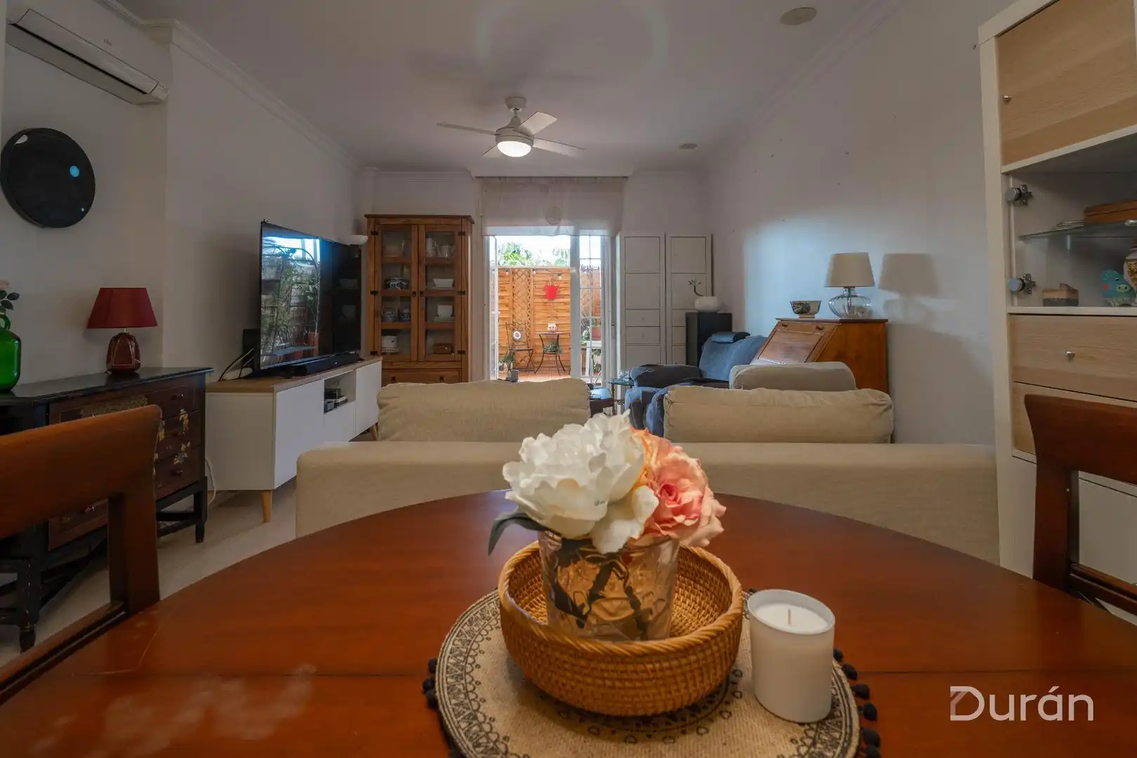 Living room of Detached homes for sale in Roquetas de Mar  with Air Conditioner, Heating and Terrace