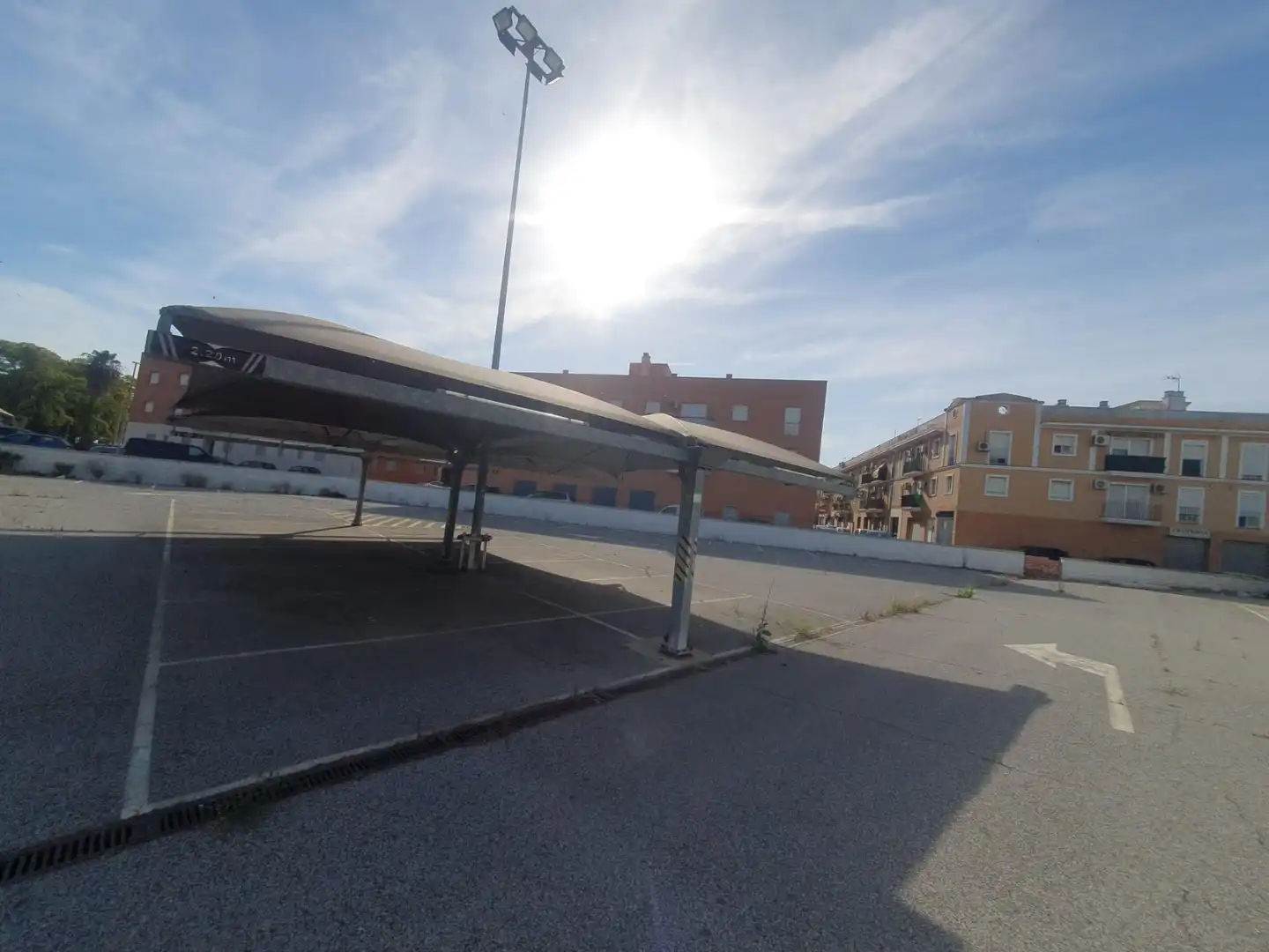 Local commercial à louer à Coria del Río, imagen 17