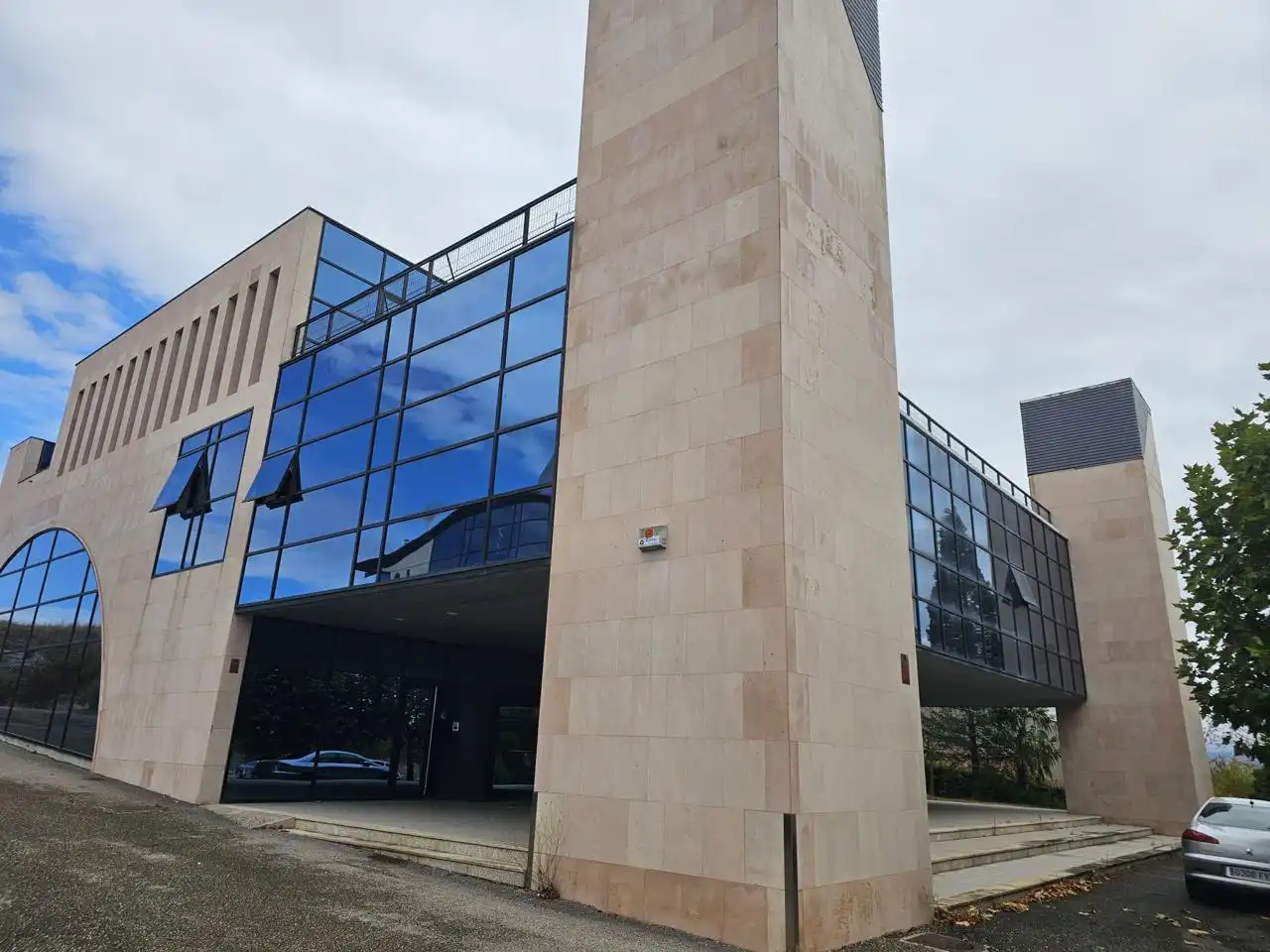 Außenansicht von Büro zur Miete in Vitoria - Gasteiz