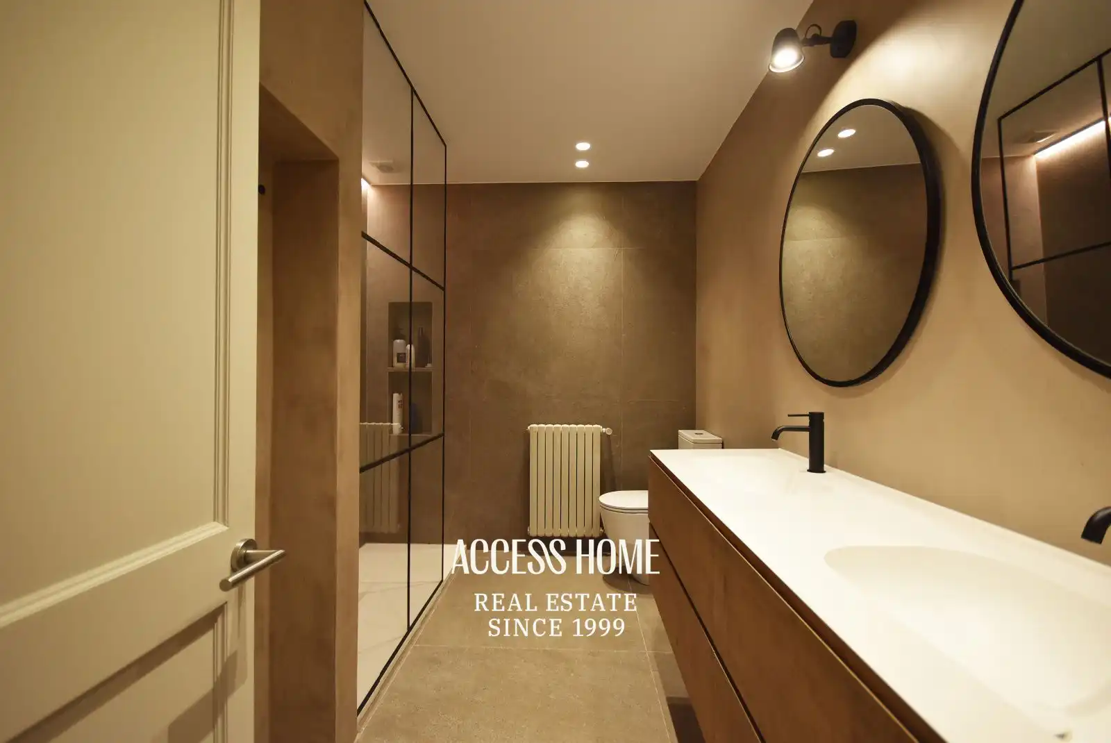 Bathroom of Houses for rent in Sant Vicenç de Montalt  with Air Conditioner, Heating and Swimming Pool