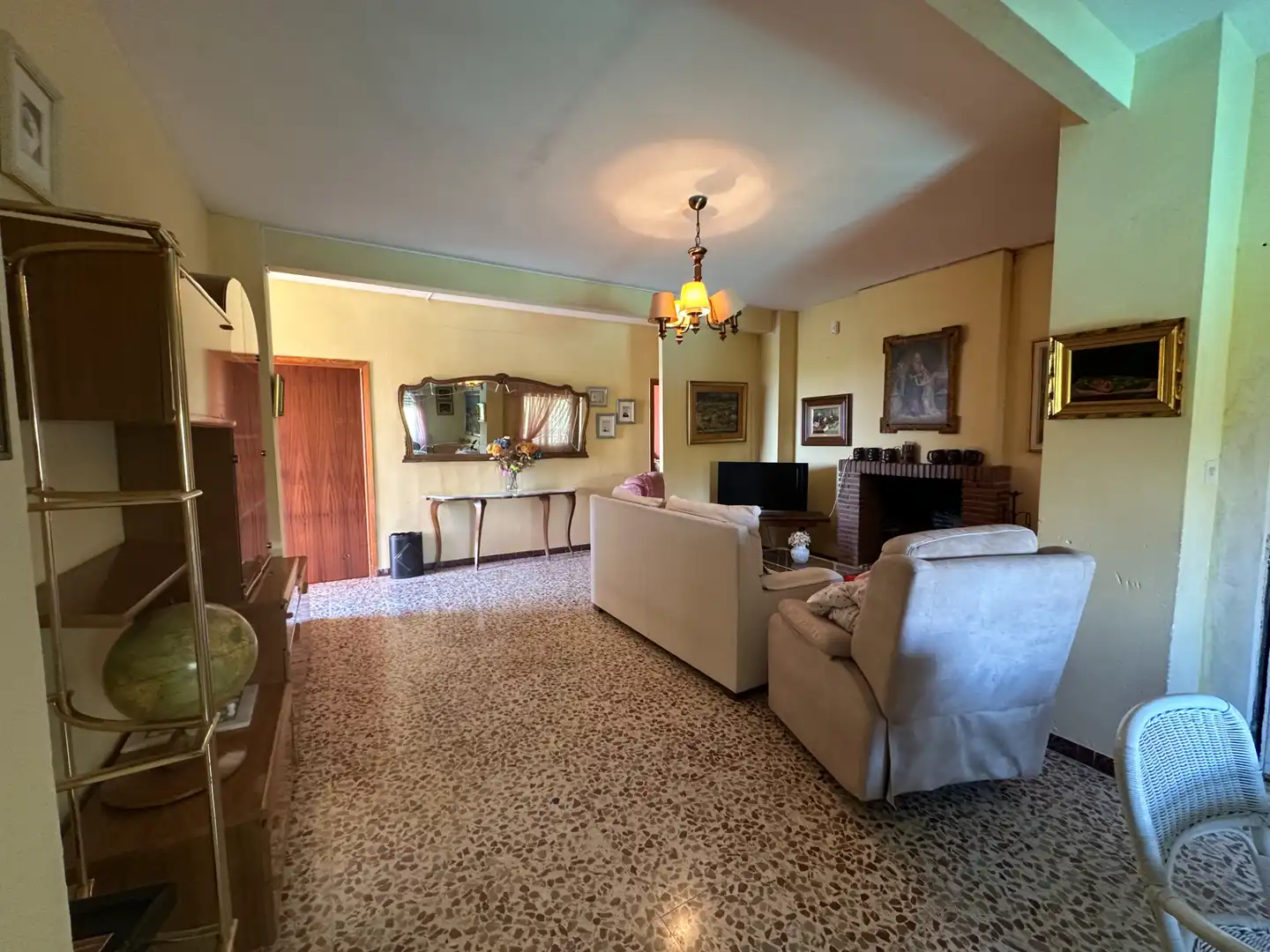 Sala de estar de Casa o chalet en venta en Úbeda con Aire acondicionado, Jardín privado y Terraza