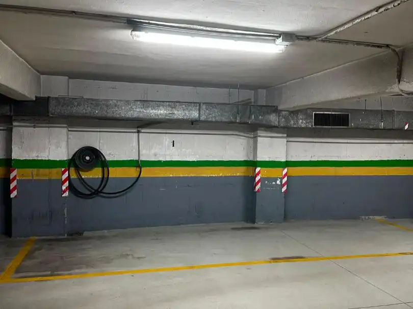 Aparcament de Garatge de lloguer en Fuencarral - El Pardo