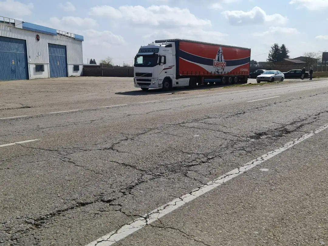 Parking de Terreno industrial en venta en León Capital 