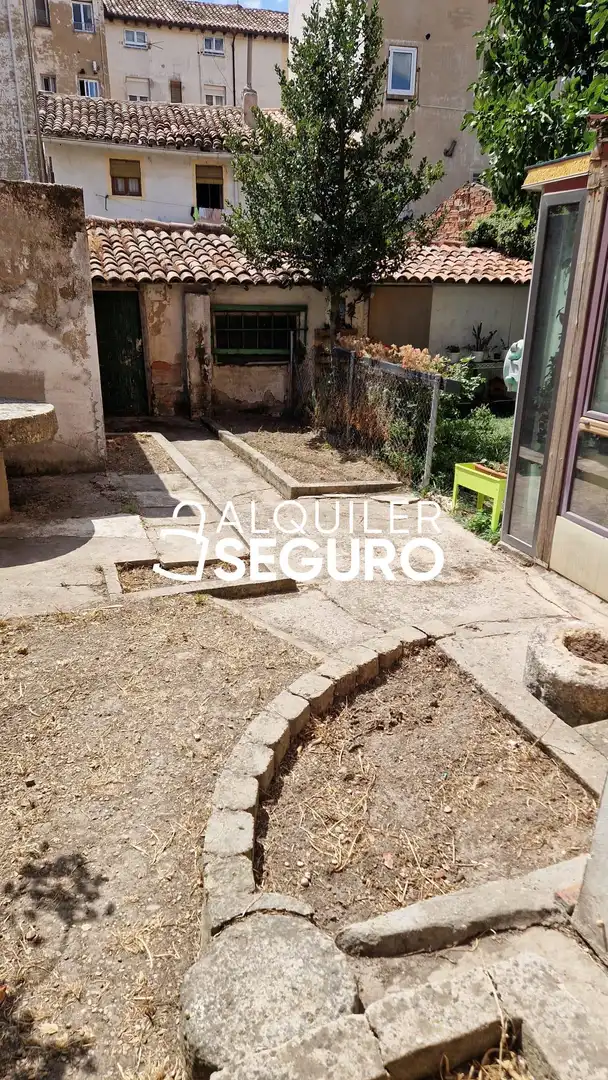 Piso de alquiler en Procurador , Casco Antiguo